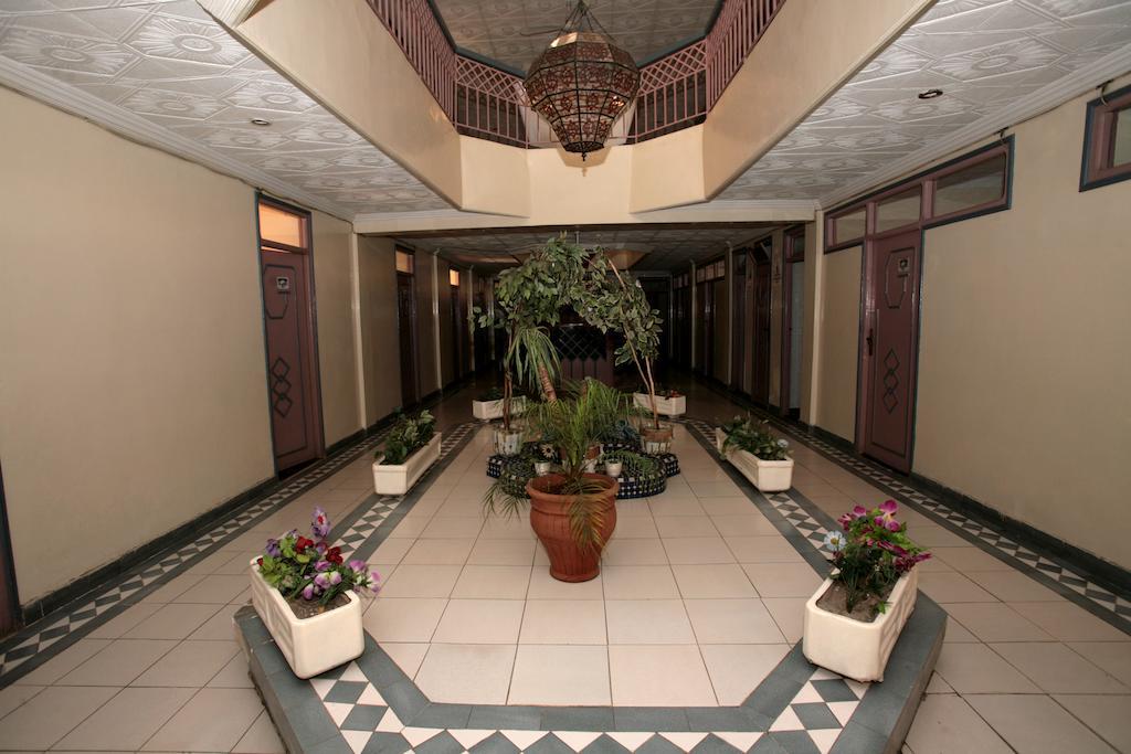 Hotel Ichbilia فندق اشبيلية Marrakesh Esterno foto