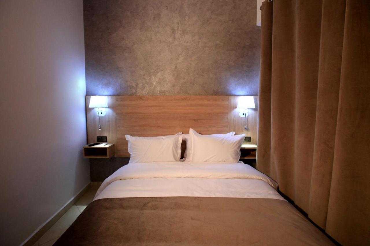 Hotel Ichbilia فندق اشبيلية Marrakesh Esterno foto